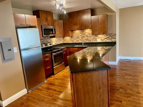 Tiny photo for 3930 N Pine Grove Avenue #514, Chicago, IL 60613 (MLS # 12625393)