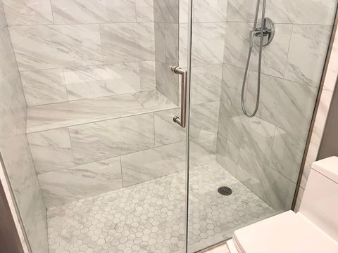 Tiny photo for 3930 N Pine Grove Avenue #514, Chicago, IL 60613 (MLS # 12625393)