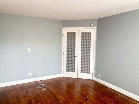 Tiny photo for 3930 N Pine Grove Avenue #514, Chicago, IL 60613 (MLS # 12625393)