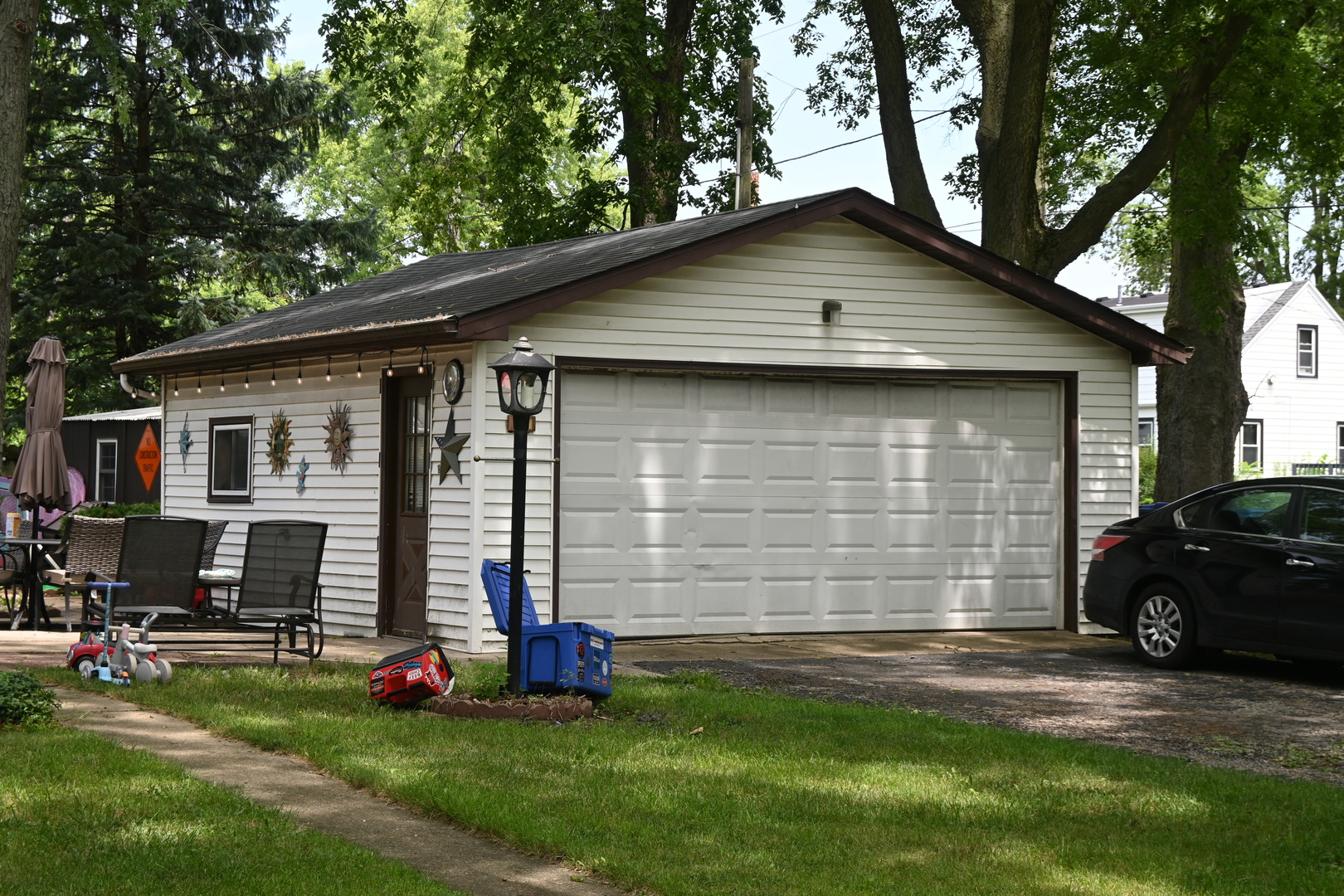 644 Jewett Street