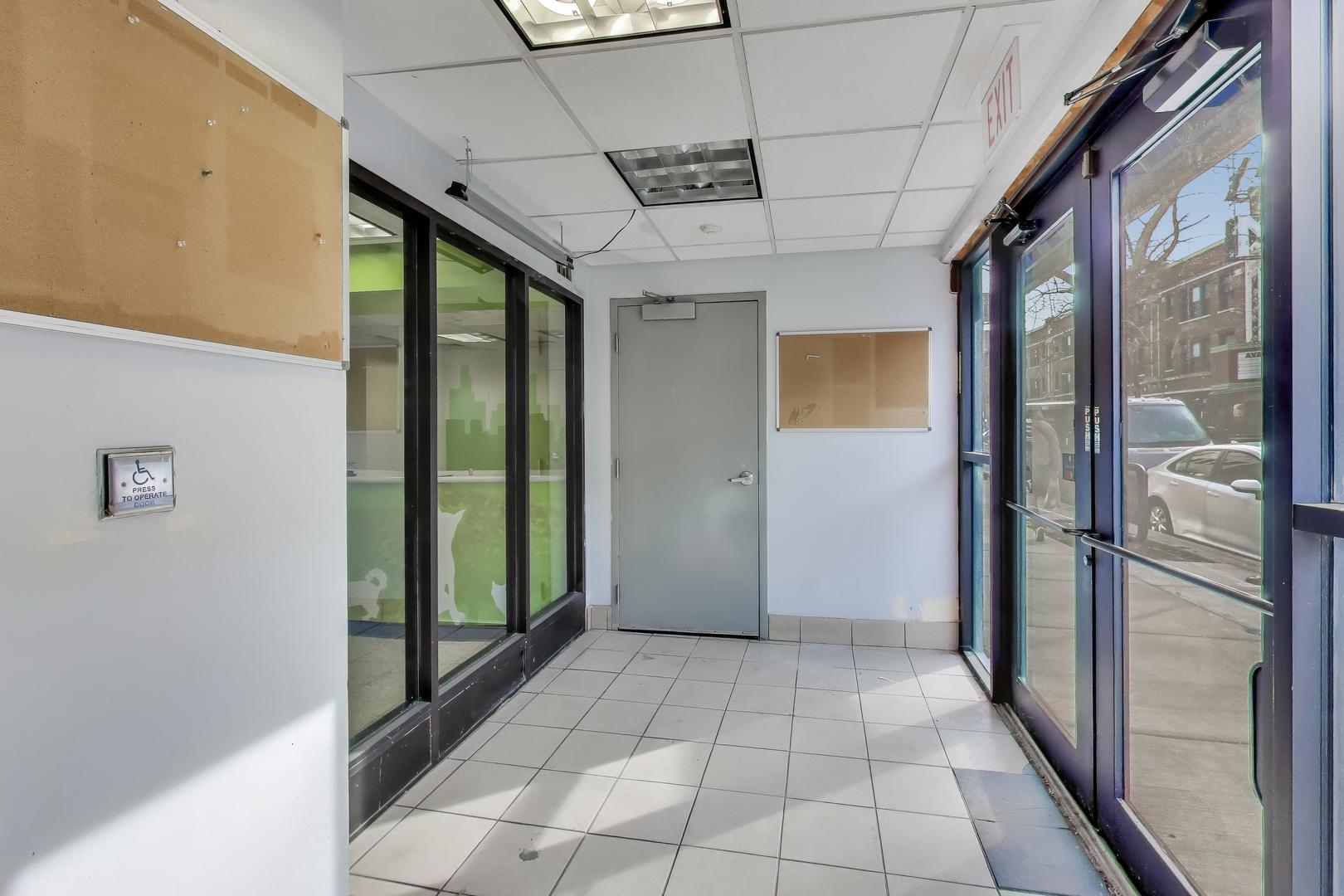 2659 N Milwaukee Avenue