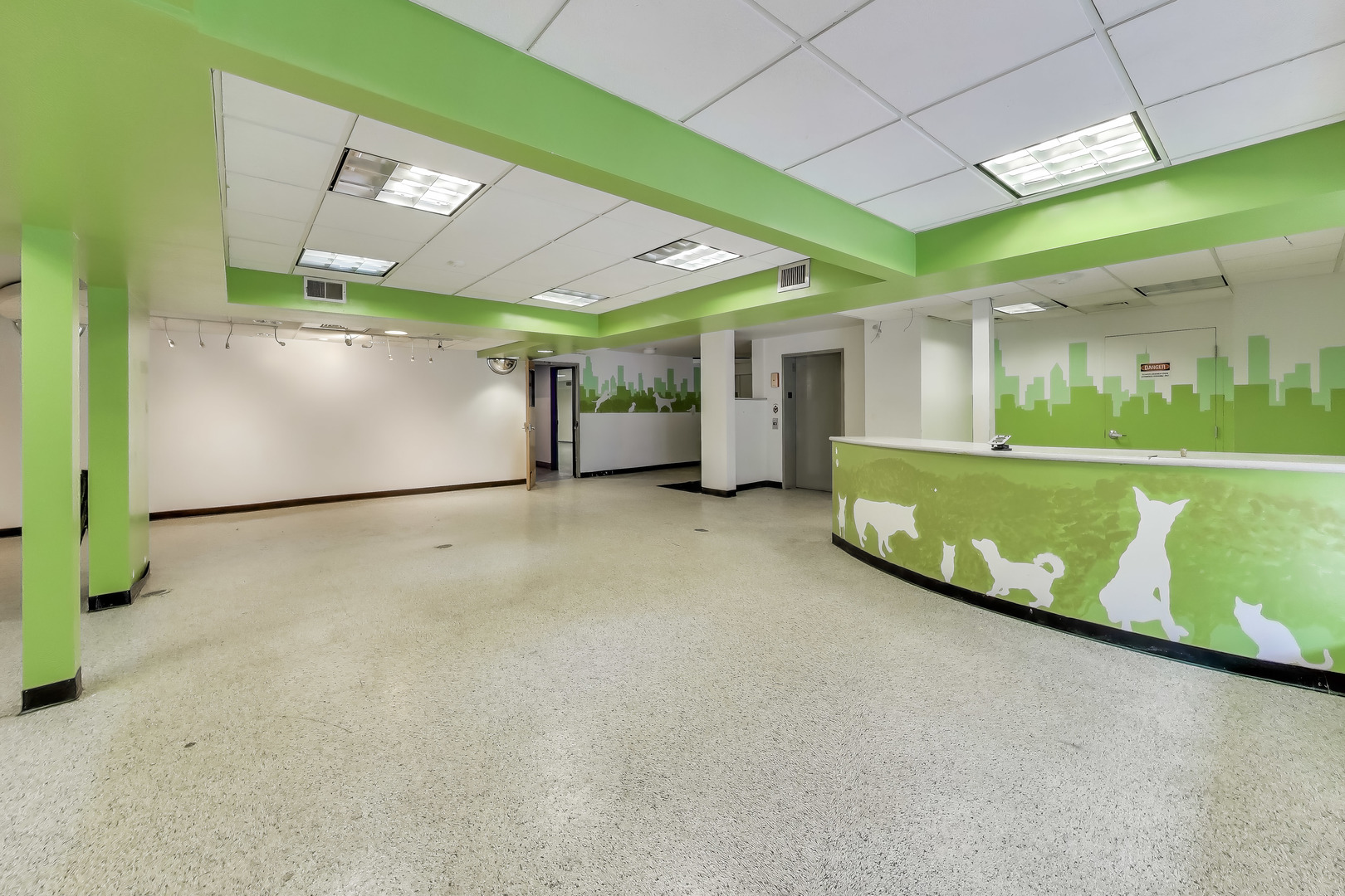 2659 N Milwaukee Avenue