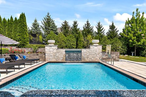 Tiny photo for 8611 Crest Court, Burr Ridge, IL 60527 (MLS # 12619390)
