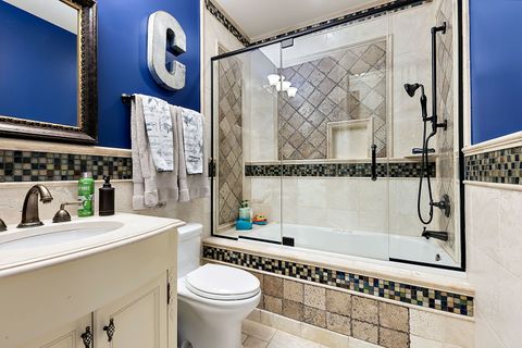 Tiny photo for 8611 Crest Court, Burr Ridge, IL 60527 (MLS # 12619390)