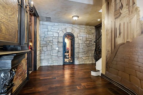 Tiny photo for 8611 Crest Court, Burr Ridge, IL 60527 (MLS # 12619390)