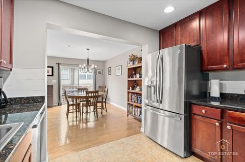 Tiny photo for 1651 PAULINE Circle #1651, Mundelein, IL 60060 (MLS # 12490038)