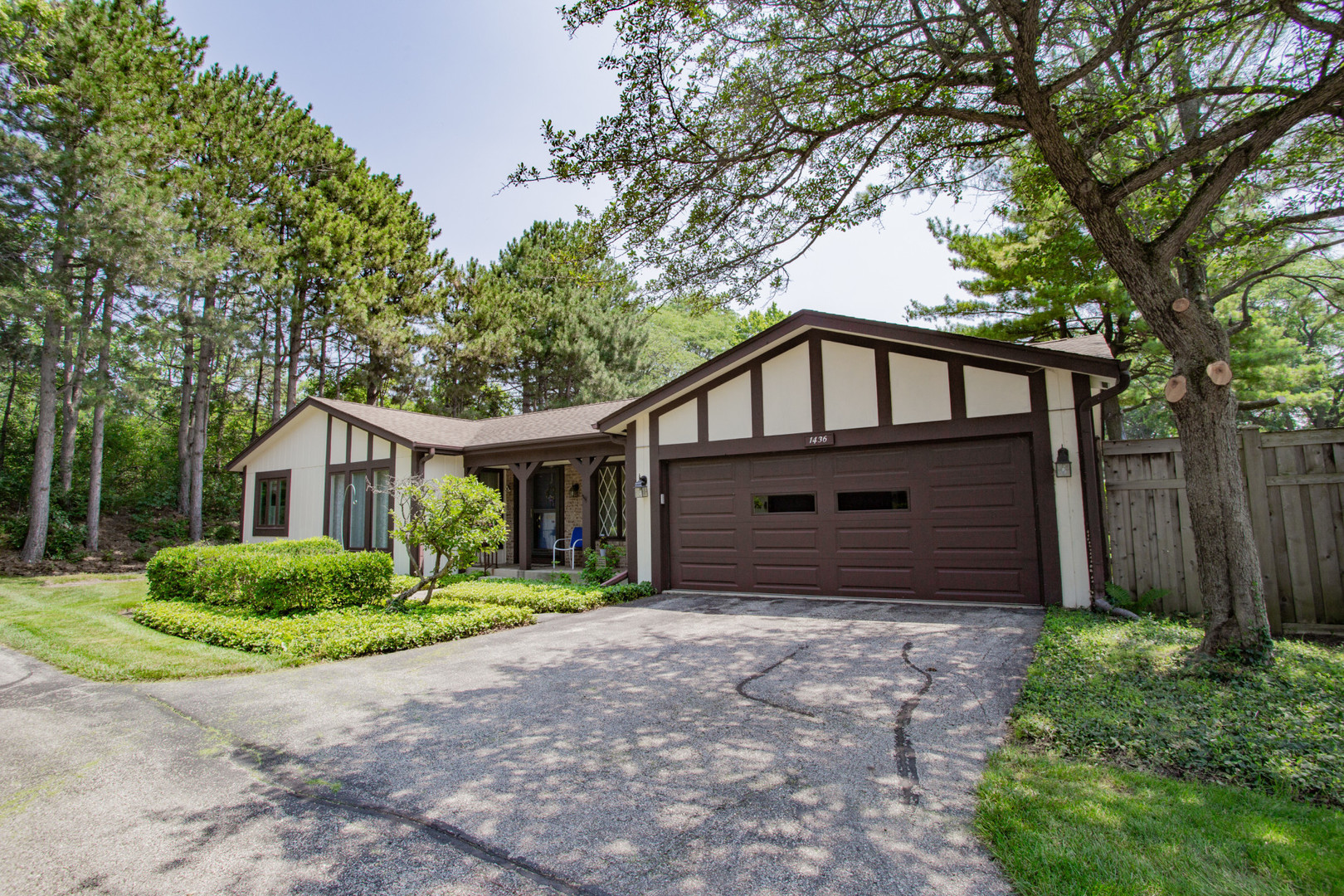 1436 Estate Lane