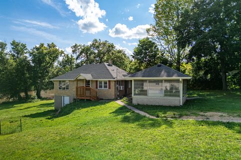 Tiny photo for 2191 Toms Road, Rockford, IL 61109 (MLS # 12692190)
