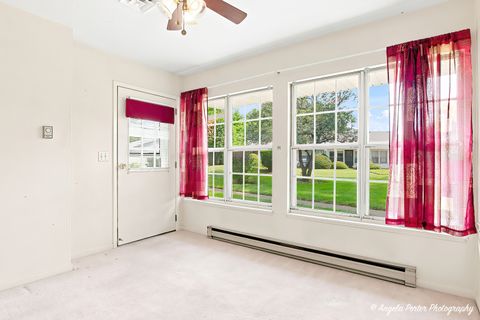 Tiny photo for 7404 Crest Hill Court #215, Fox Lake, IL 60020 (MLS # 12716030)