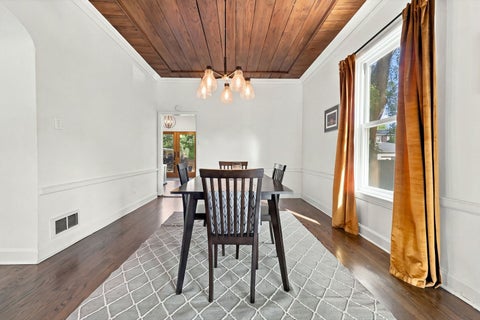 Tiny photo for 250 Iowa Street, Oak Park, IL 60302 (MLS # 12789206)