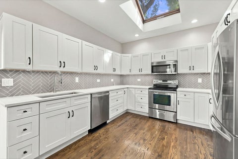 Tiny photo for 250 Iowa Street, Oak Park, IL 60302 (MLS # 12789206)