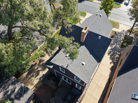 Tiny photo for 250 Iowa Street, Oak Park, IL 60302 (MLS # 12789206)