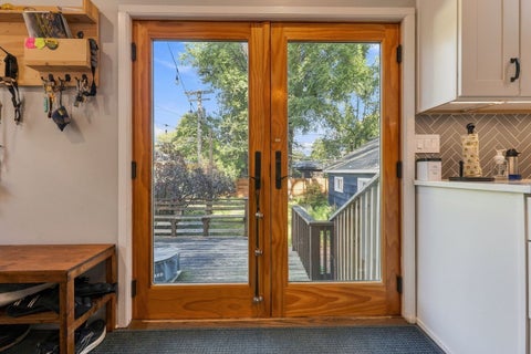 Tiny photo for 250 Iowa Street, Oak Park, IL 60302 (MLS # 12789206)