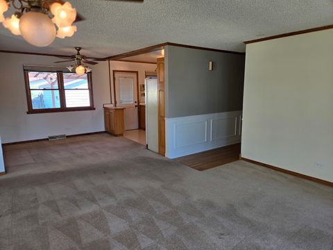 Tiny photo for 14727 S Whipple Avenue, Posen, IL 60469 (MLS # 12474661)