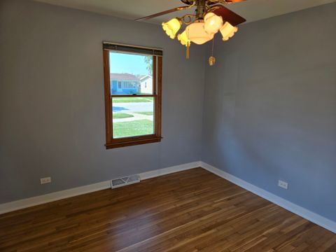 Tiny photo for 14727 S Whipple Avenue, Posen, IL 60469 (MLS # 12474661)