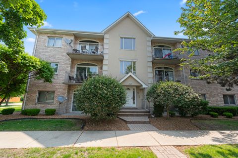 9431 S 79th Avenue 105N Hickory Hills IL 60457