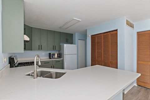 Tiny photo for 8 Taft Court #A, Streamwood, IL 60107 (MLS # 12500805)