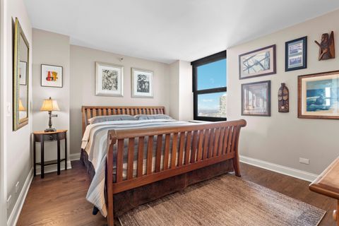 Tiny photo for 3660 N Lake Shore Drive #4202, Chicago, IL 60613 (MLS # 12550323)