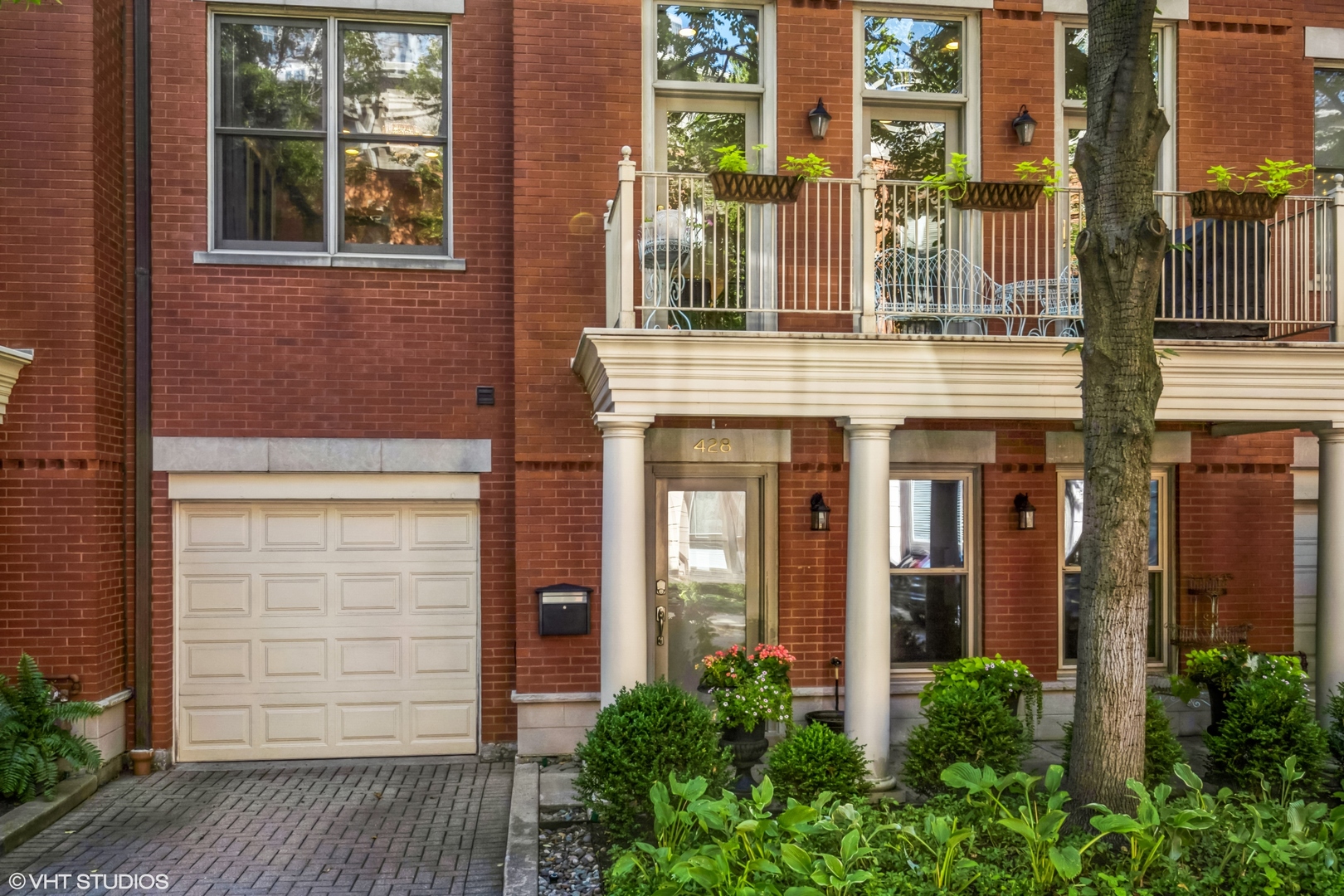428 N Clinton Street
