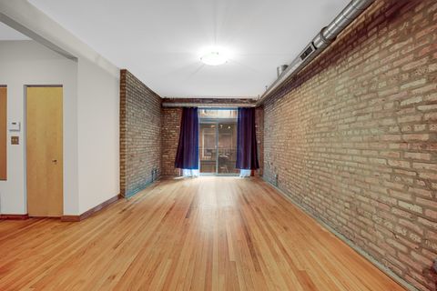 Tiny photo for 1659 W PRATT Boulevard #2B, Chicago, IL 60626 (MLS # 12627433)
