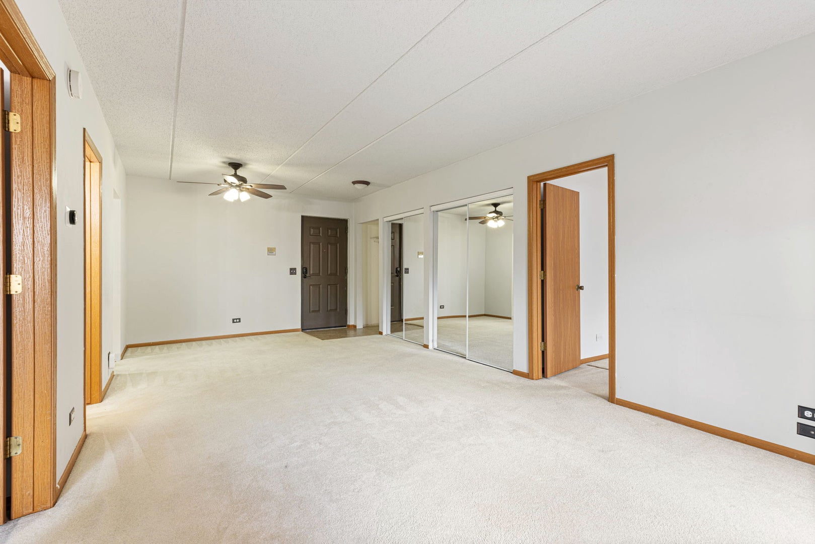 5703 S Cass Avenue 103