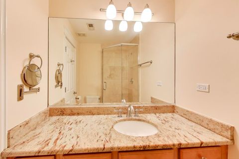 Tiny photo for 2201 W Winona Street #G, Chicago, IL 60625 (MLS # 12475386)