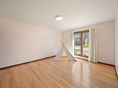 Tiny photo for 3720 Liberty Lane, Glenview, IL 60025 (MLS # 12627048)