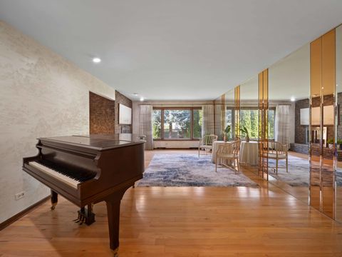 Tiny photo for 3720 Liberty Lane, Glenview, IL 60025 (MLS # 12627048)