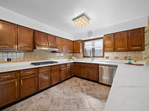 Tiny photo for 3720 Liberty Lane, Glenview, IL 60025 (MLS # 12627048)