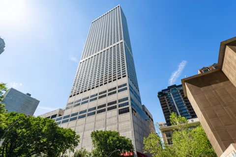 180 E Pearson Street 6401 Chicago IL 60611