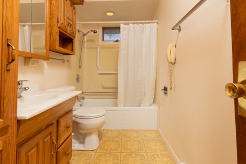 Tiny photo for 24 Sunset Drive, Cary, IL 60013 (MLS # 12515111)