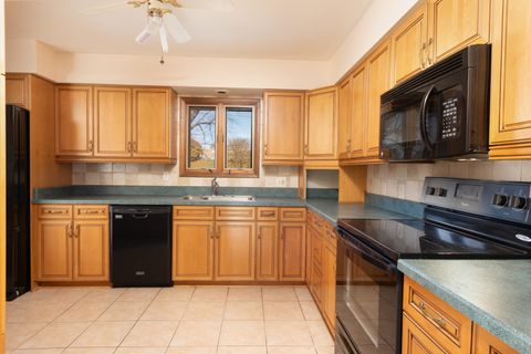 Tiny photo for 24 Sunset Drive, Cary, IL 60013 (MLS # 12515111)