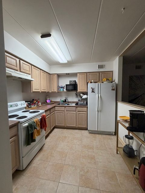 Tiny photo for 10002 S Pulaski Road #207, Oak Lawn, IL 60453 (MLS # 12556895)