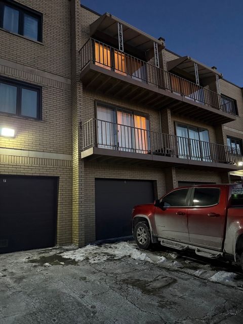 Tiny photo for 10002 S Pulaski Road #207, Oak Lawn, IL 60453 (MLS # 12556895)