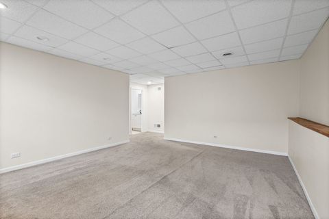 Tiny photo for 222 Abilene Lane, Vernon Hills, IL 60061 (MLS # 12568781)