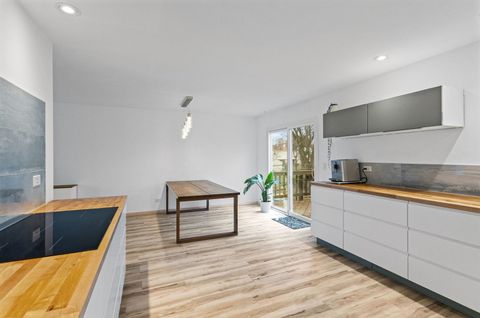 Tiny photo for 222 Abilene Lane, Vernon Hills, IL 60061 (MLS # 12568781)