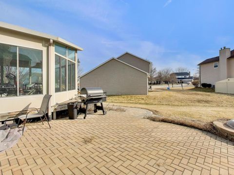 Tiny photo for 313 Fox Bend Circle, Bolingbrook, IL 60440 (MLS # 12572793)