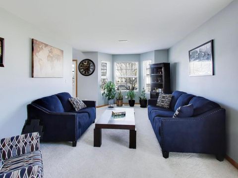 Tiny photo for 313 Fox Bend Circle, Bolingbrook, IL 60440 (MLS # 12572793)