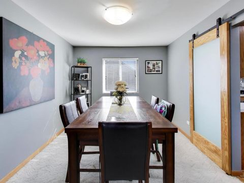 Tiny photo for 313 Fox Bend Circle, Bolingbrook, IL 60440 (MLS # 12572793)