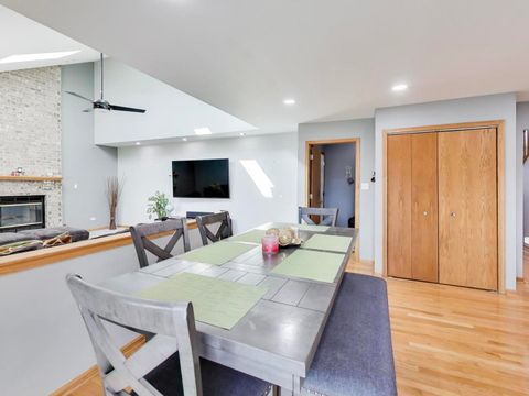 Tiny photo for 313 Fox Bend Circle, Bolingbrook, IL 60440 (MLS # 12572793)