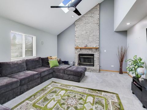 Tiny photo for 313 Fox Bend Circle, Bolingbrook, IL 60440 (MLS # 12572793)