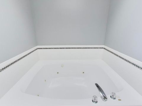 Tiny photo for 313 Fox Bend Circle, Bolingbrook, IL 60440 (MLS # 12572793)