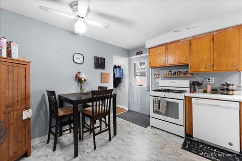 Tiny photo for 2111 23rd Street, Rockford, IL 61108 (MLS # 12577151)