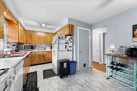 Tiny photo for 2111 23rd Street, Rockford, IL 61108 (MLS # 12577151)