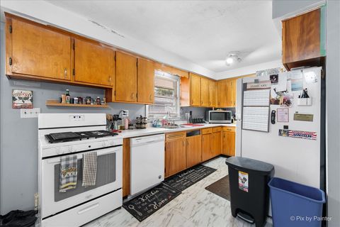 Tiny photo for 2111 23rd Street, Rockford, IL 61108 (MLS # 12577151)