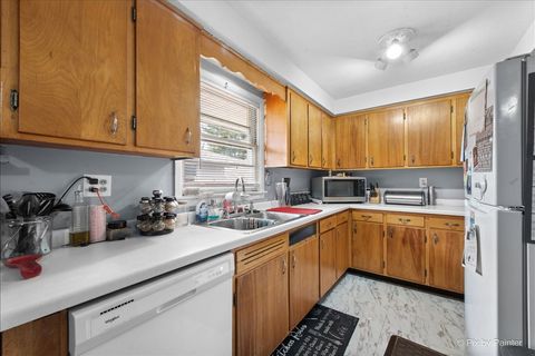 Tiny photo for 2111 23rd Street, Rockford, IL 61108 (MLS # 12577151)