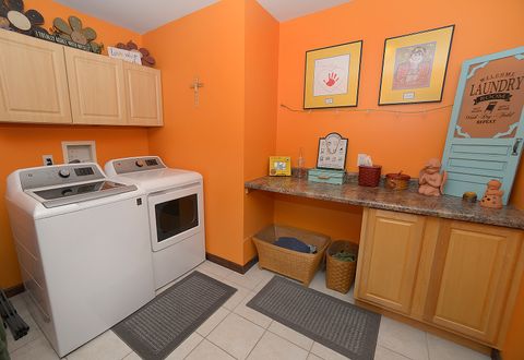 Tiny photo for 1235 Edna Circle, Ottawa, IL 61350 (MLS # 12507060)