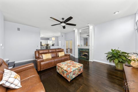 Tiny photo for 940 Burnham Court, Aurora, IL 60502 (MLS # 12181169)