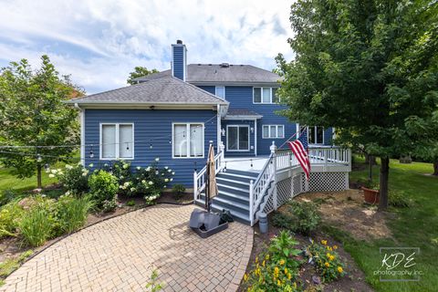 Tiny photo for 940 Burnham Court, Aurora, IL 60502 (MLS # 12181169)