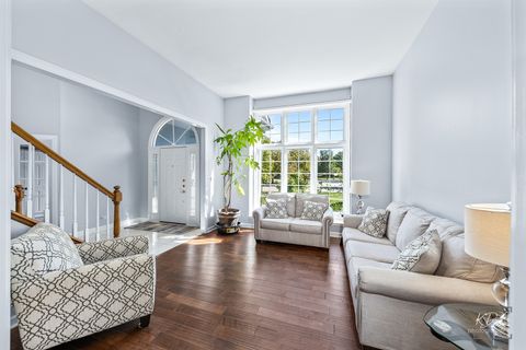 Tiny photo for 940 Burnham Court, Aurora, IL 60502 (MLS # 12181169)